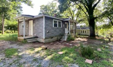 Main picture of 607 N 2nd St