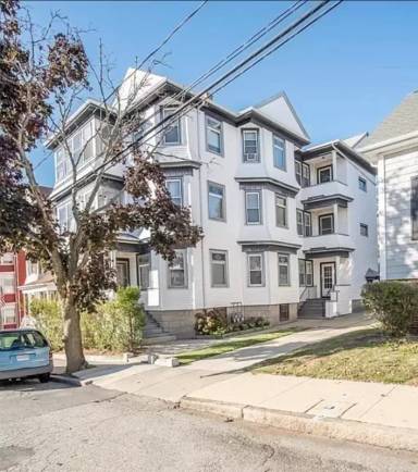 Main picture of 44 Conant St
