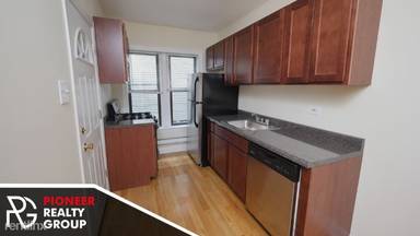 Main picture of 2840 N Orchard St