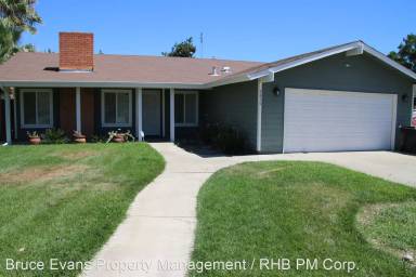 Main picture of 4810 W Tulare Ave