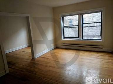 Main picture of 620-30 W Cornelia Ave