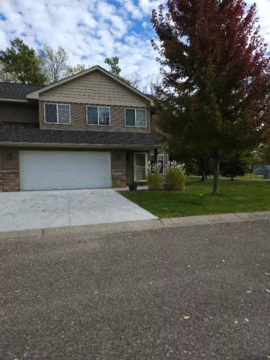 Main picture of 434 Cedar Pl