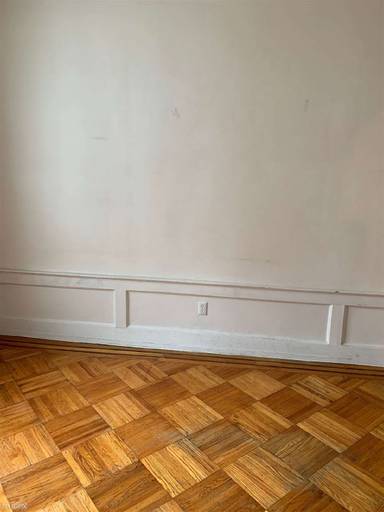 Main picture of 2039 85th St
