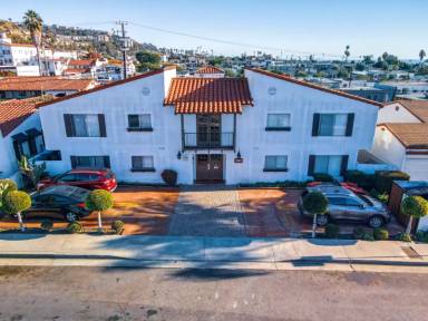 Main picture of 147 Avenida Serra