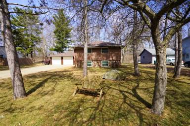 Main picture of 4593 Dennis Dr