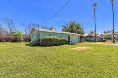 Main picture of 4419 N 21st St