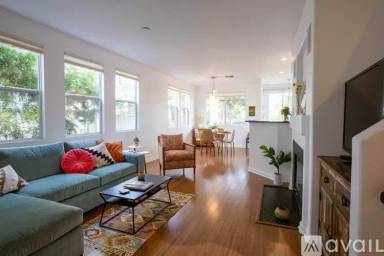 Main picture of 593 Sweet Pea Pl