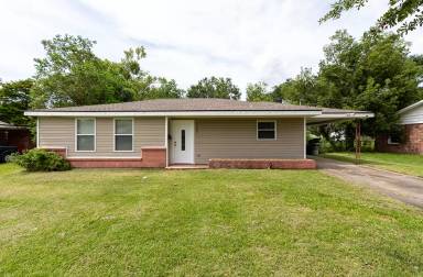 Main picture of 1009 Sampson St