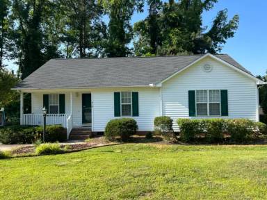 Main picture of 416 Corwood Dr