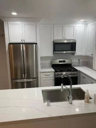 Main picture of 9005 Cynthia St