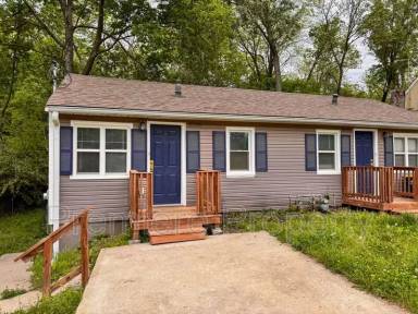 Main picture of 5230 NE Barnes Ave
