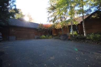 Main picture of 63842 Johnson Rd