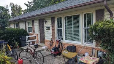 Main picture of 10 Honeybee Ave