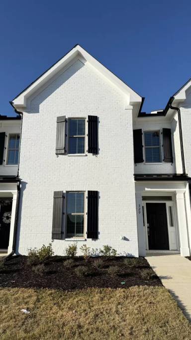 Main picture of 329 Hay Rake Dr