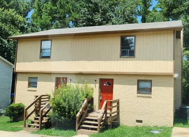 Main picture of 1316 Cherrycrest Dr