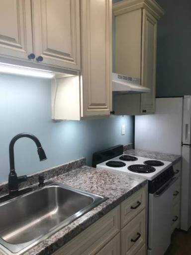 Main picture of 1094 Woodbury Ave