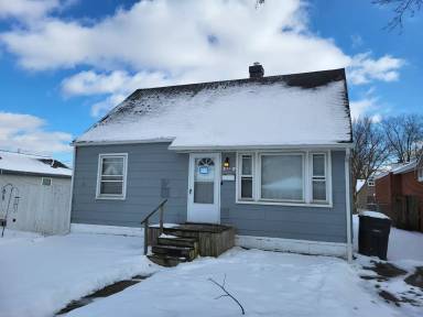 Main picture of 6339 Hampden St