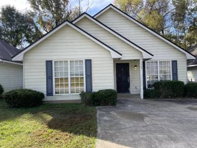 Main picture of 1513 Summerplace Dr