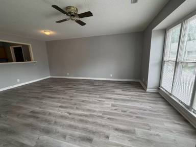 Main picture of 4947 Seven Pine Cir