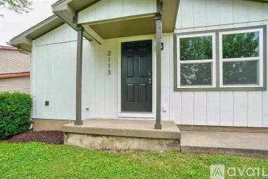 Main picture of 2111 10th Street Pl