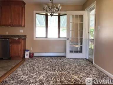 Main picture of 276 Andrew Ave