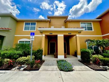 Main picture of 3053 Beach Palm Ave