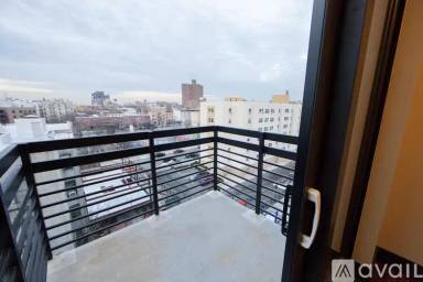 Main picture of 875 DeKalb Ave