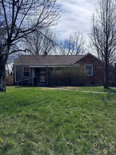 Main picture of 150 Marshall Dr