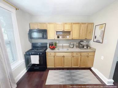 Main picture of 5526 Crowson St