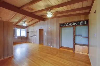 Main picture of 1481 Ala Amoamo St