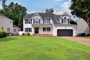 Main picture of 410 Jamestown Dr