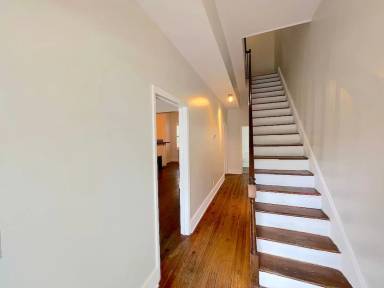 Main picture of 506 Price St