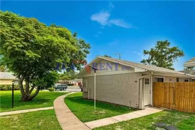 Main picture of 319 San Miguel St
