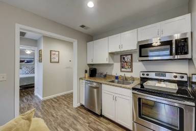Main picture of 36 Promenade St