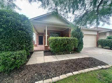 Main picture of 633 Rosario Ln