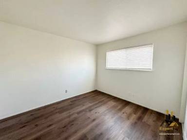 Main picture of 6820 7th Ave