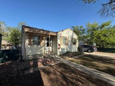 Main picture of 1349 Kenton St