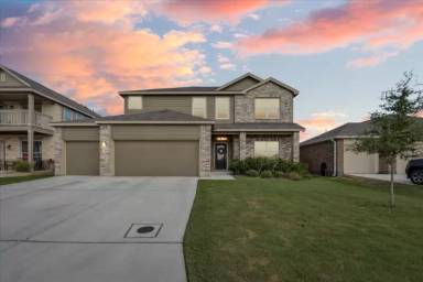 Main picture of 1848 Sadie Lark Ln