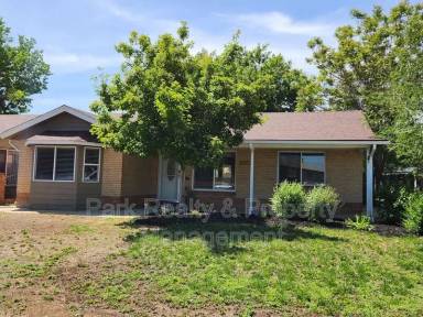 Main picture of 5520 E Thrill Pl