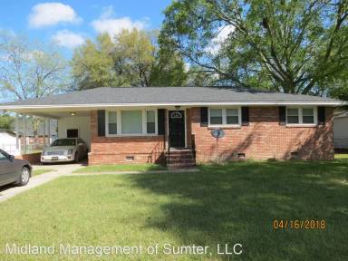 Main picture of 105 Thomas Dr