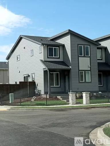 Main picture of 10000 NE 134th Ave