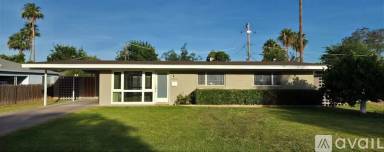 Main picture of 5534 N 19th St