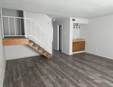 Main picture of 1303 Eastgate Dr