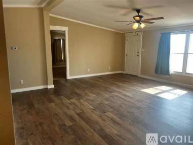 Main picture of 14991 N Aster Ave