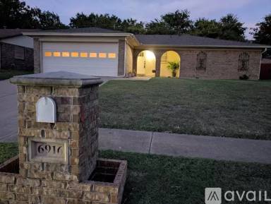 Main picture of 6916 Bennington Dr