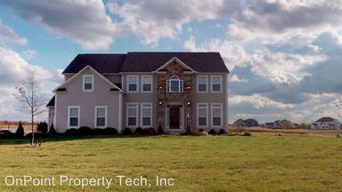 Main picture of 5890 Laurel Ln