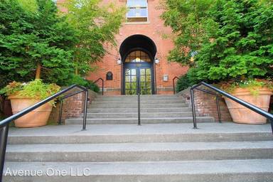 Main picture of 1401 5th Ave W