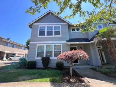 Main picture of 37974 Killarney St