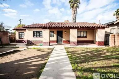 Main picture of 735 Fresno St