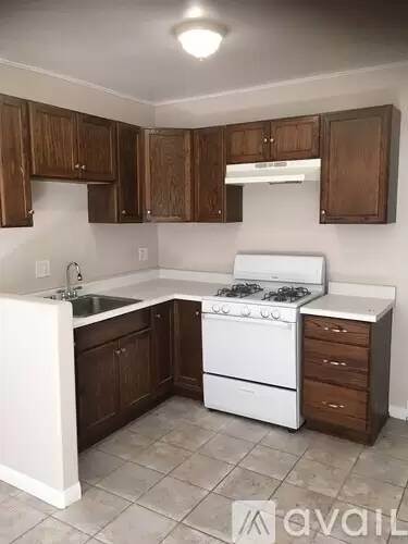 Main picture of 424 Woodrow Ave